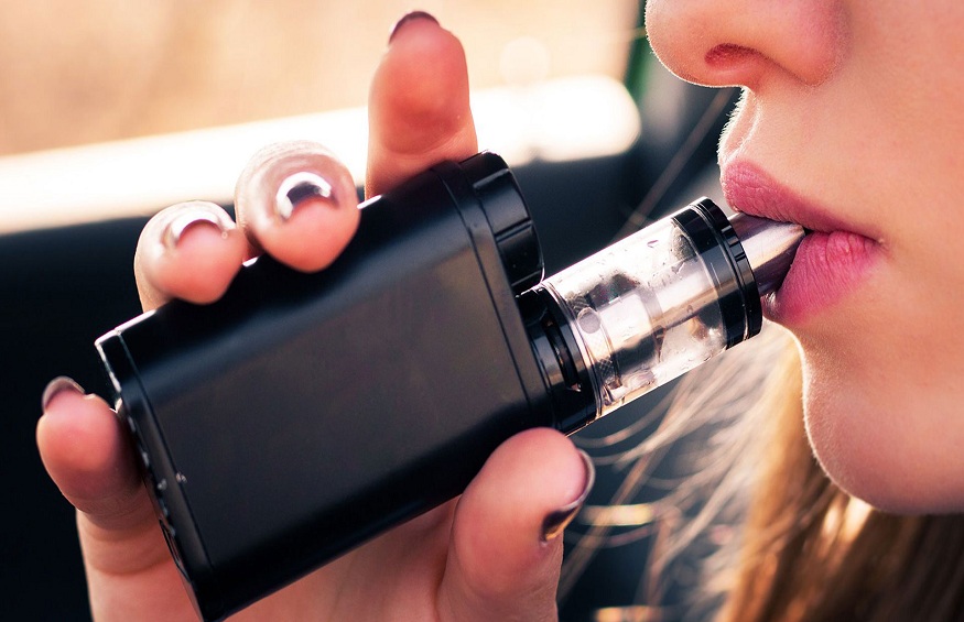 What are the flavors of E liquid for electronic cigarettes?